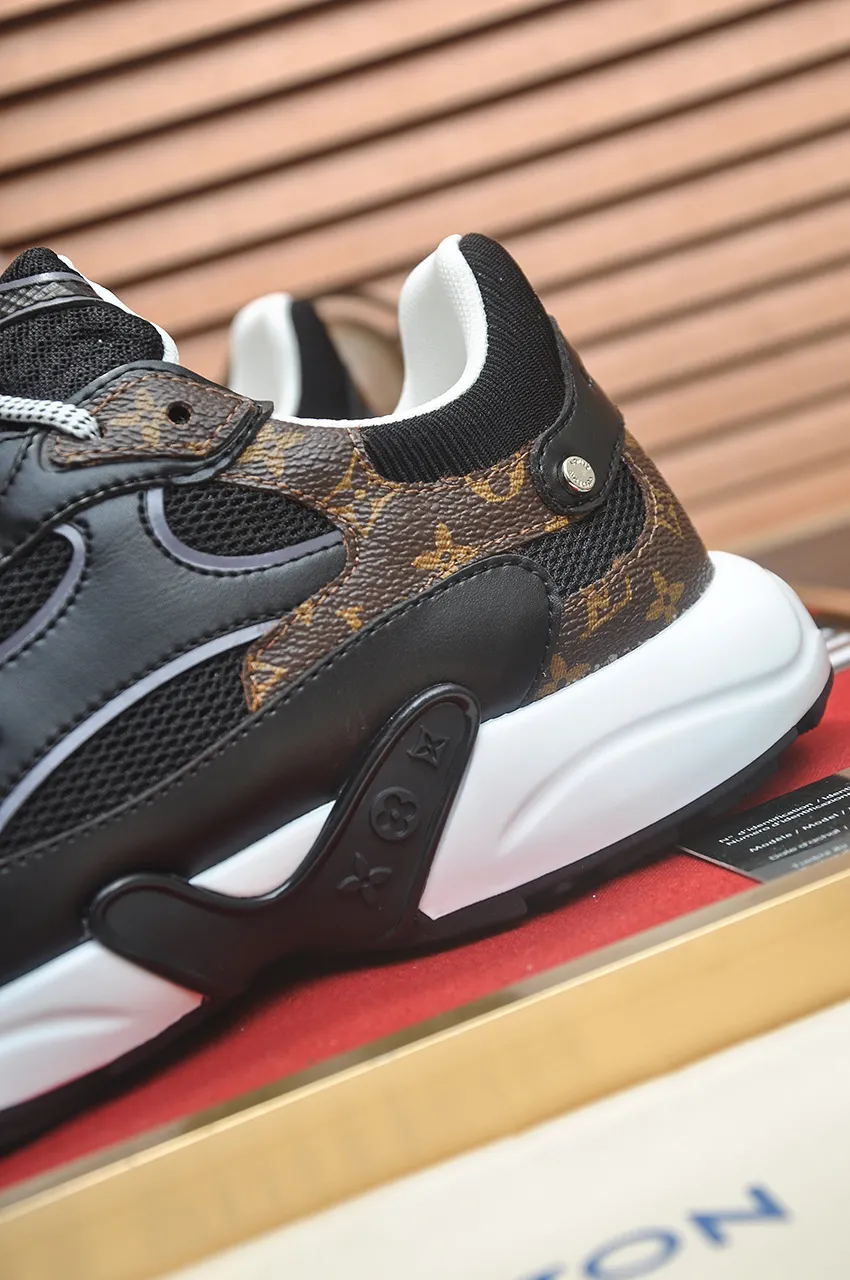 Men's men's shoes 💰640💶[LOUIS VUITTON] (couples 💑 style) new original order 🍀LV Louis Vuitton * - top version of LV classic trendy shoes! Made of imported original fabrics, mesh lining, and original wear-resistant rubber foam outsole! High quality products! Size (Female 35-39) (Male 39-44)